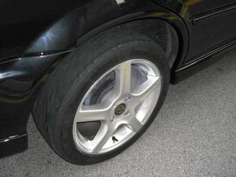 2003 Mazda 323 Pics