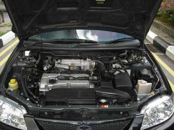 2003 Mazda 323 Pictures