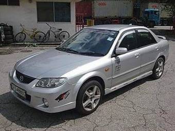 2003 Mazda 323 Photos