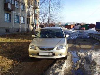 2003 Mazda 323 Photos