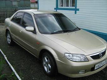 2004 Mazda 323 Photos