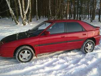 1990 Mazda 323F