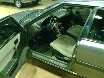 Mazda 323F