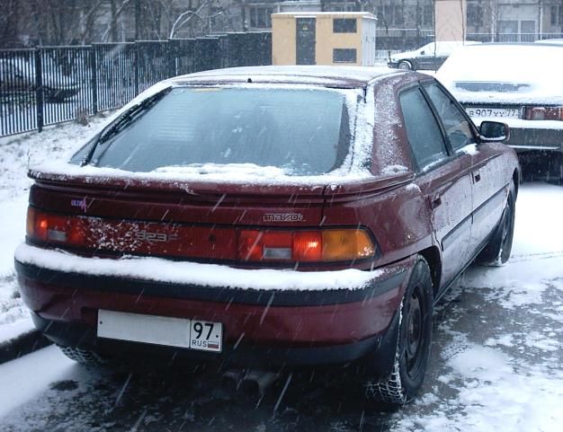 1993 Mazda 323F