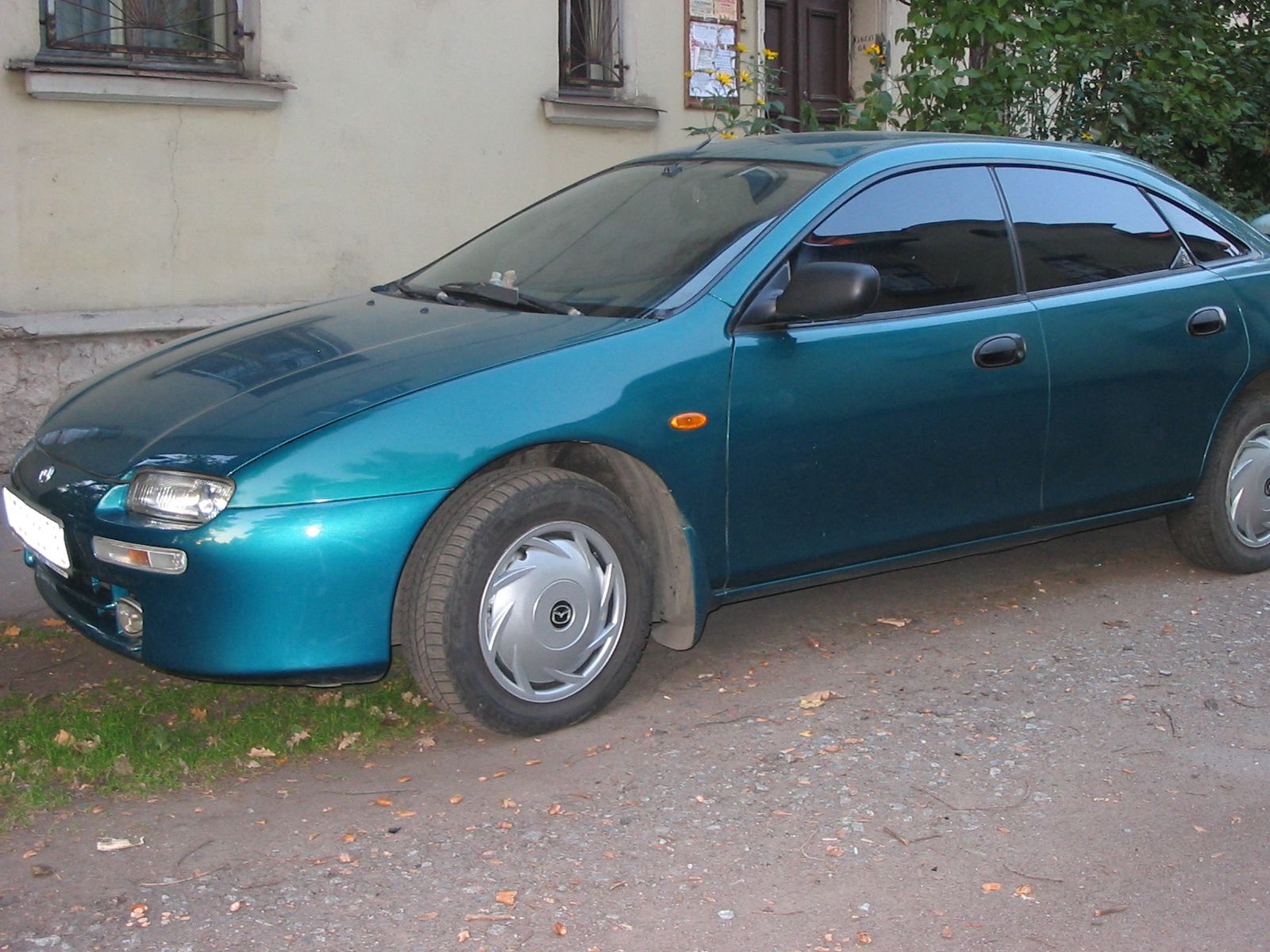 1994 Mazda 323F