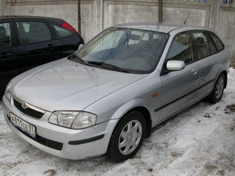 1999 Mazda 323F