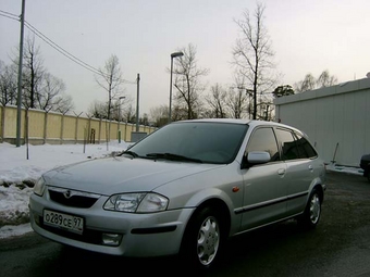 2000 Mazda 323F