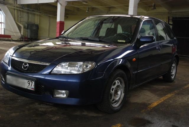 2001 Mazda 323F