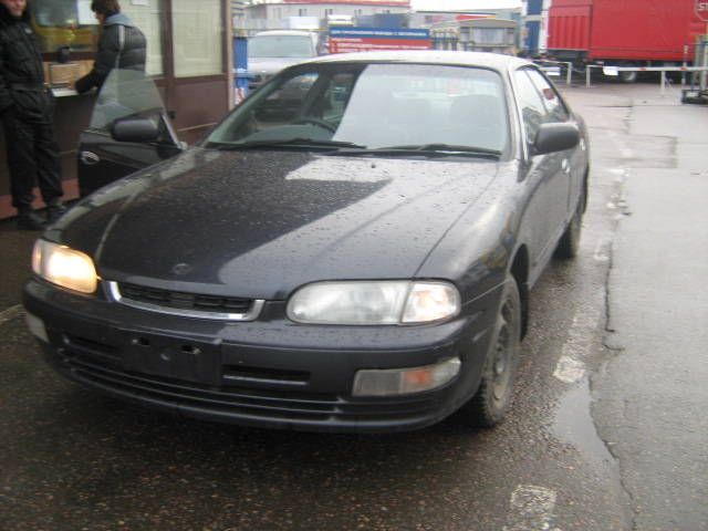 2003 Mazda 323F