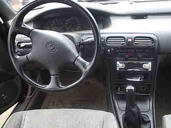 1994 Mazda 626 Pictures