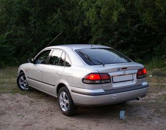 1999 Mazda 626 Photos