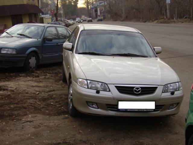 2000 Mazda 626