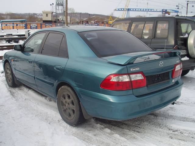 2000 Mazda 626