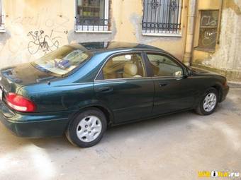 2000 Mazda 626 Photos