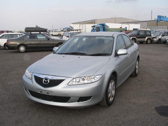 2002 Mazda Atenza