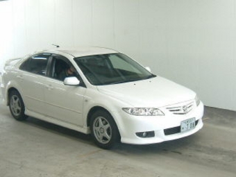 2002 Mazda Atenza
