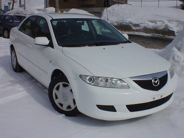 2002 Mazda Atenza