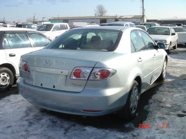 2002 Mazda Atenza