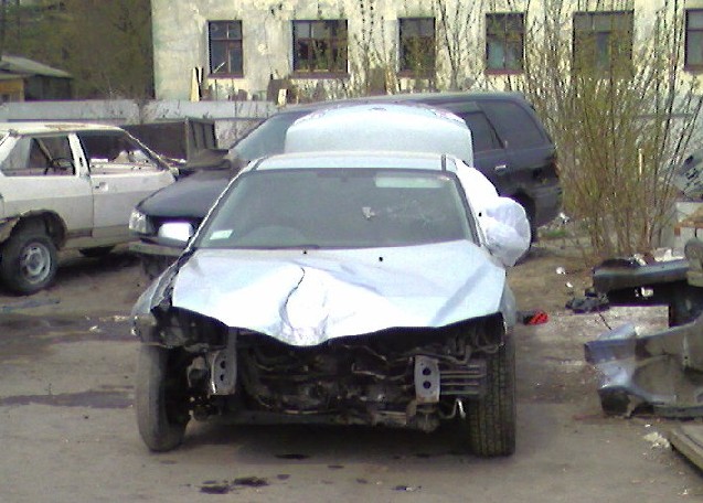 2002 Mazda Atenza