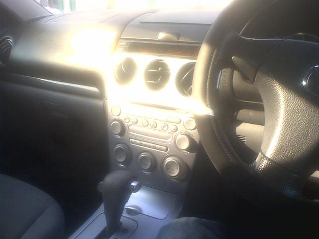 2002 Mazda Atenza
