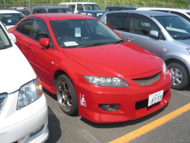 2002 Mazda Atenza