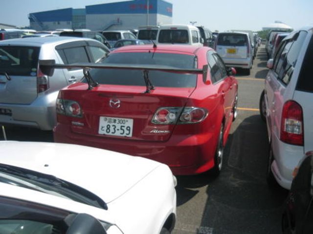 2002 Mazda Atenza
