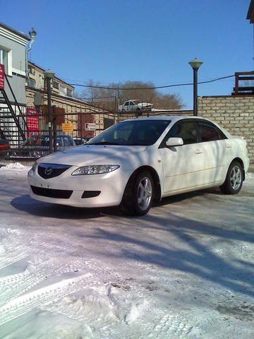 2002 Mazda Atenza