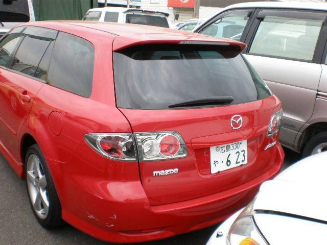 2002 Mazda Atenza