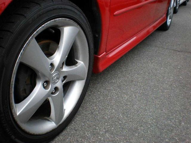 2002 Mazda Atenza