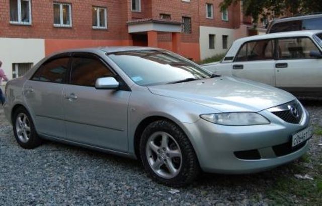2002 Mazda Atenza