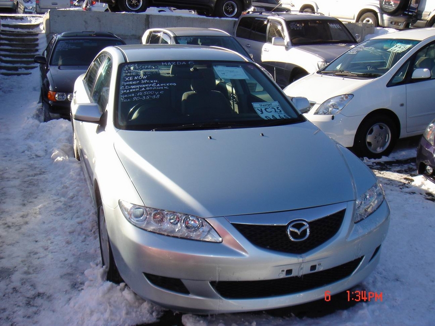 2002 Mazda Atenza Photos