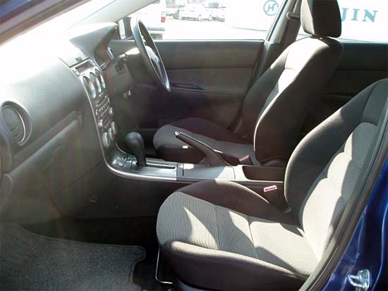 2002 Mazda Atenza Pics