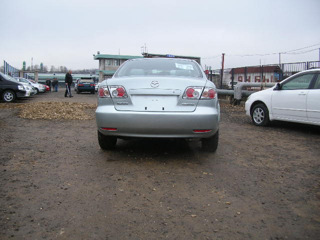 2002 Mazda Atenza Photos