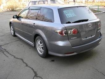 2002 Mazda Atenza Photos