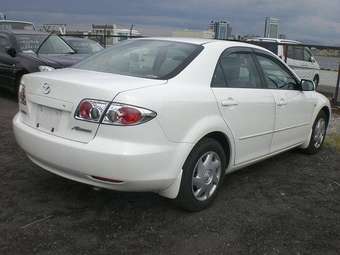 2002 Mazda Atenza Pictures