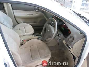 2002 Mazda Atenza Photos