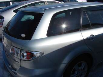 2002 Mazda Atenza Photos