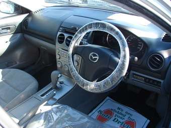 2002 Mazda Atenza Pictures