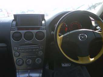 2002 Mazda Atenza Photos