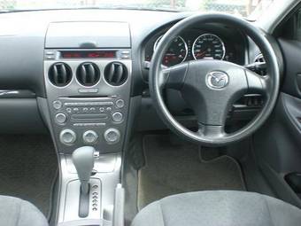 2002 Mazda Atenza Pictures