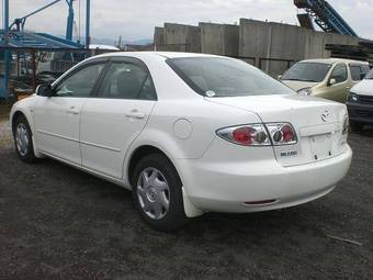 2002 Mazda Atenza Pictures