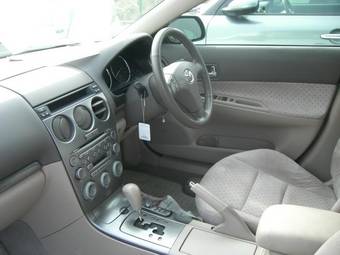 2002 Mazda Atenza Pictures