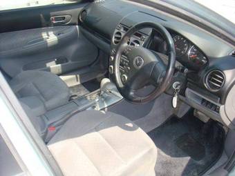 2002 Mazda Atenza Photos