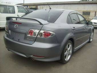 2002 Mazda Atenza Photos
