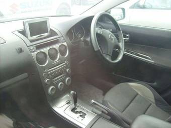 2002 Mazda Atenza Photos