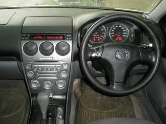 2002 Mazda Atenza Pics