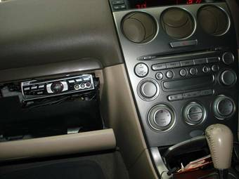 2002 Mazda Atenza Images
