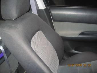 2002 Mazda Atenza Photos