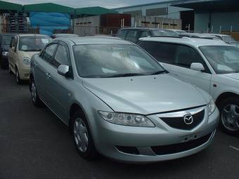 2002 Mazda Atenza Pictures