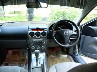 2002 Mazda Atenza Pictures